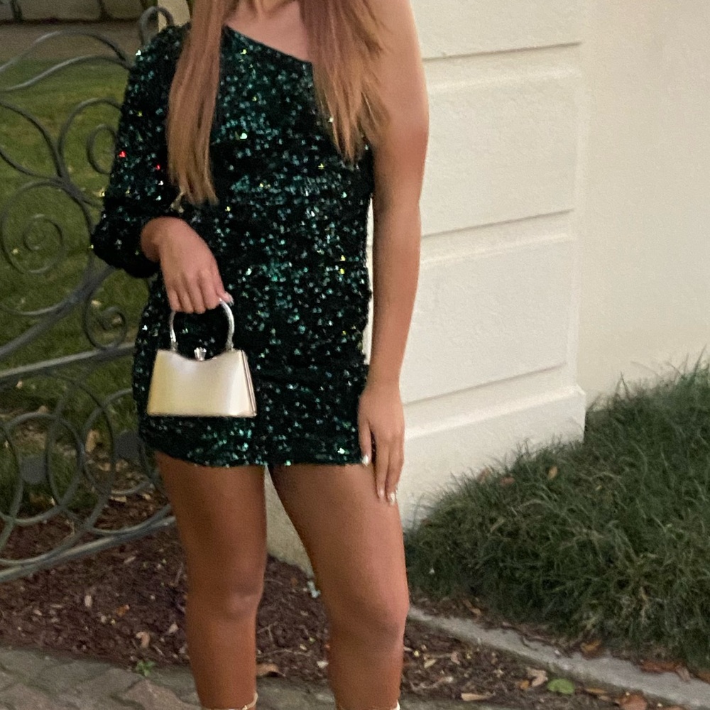 Gianni Bini Black and Green Sequin One-Shoulder Dress